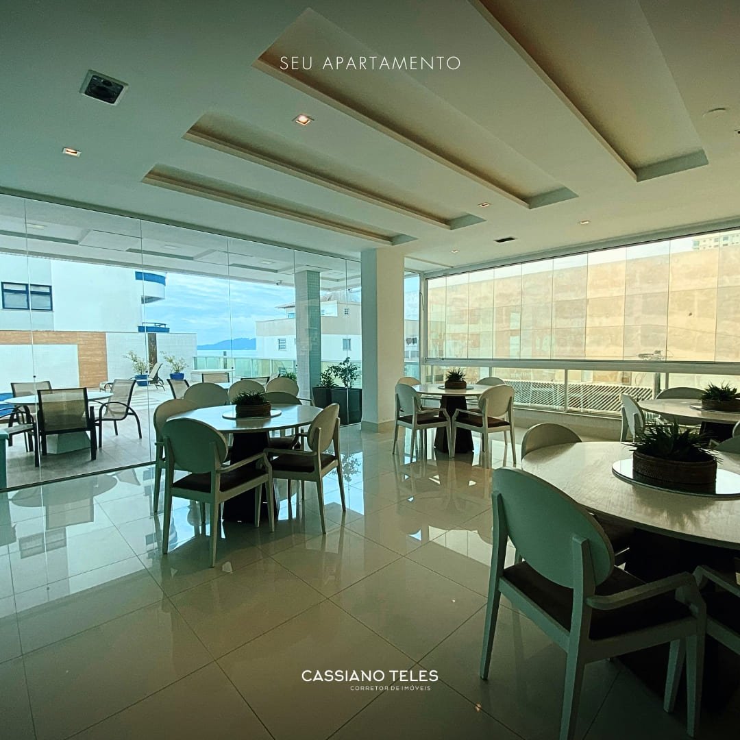 Salão de festas mobiliado e decorado no Residencial Cayman em Itapema.